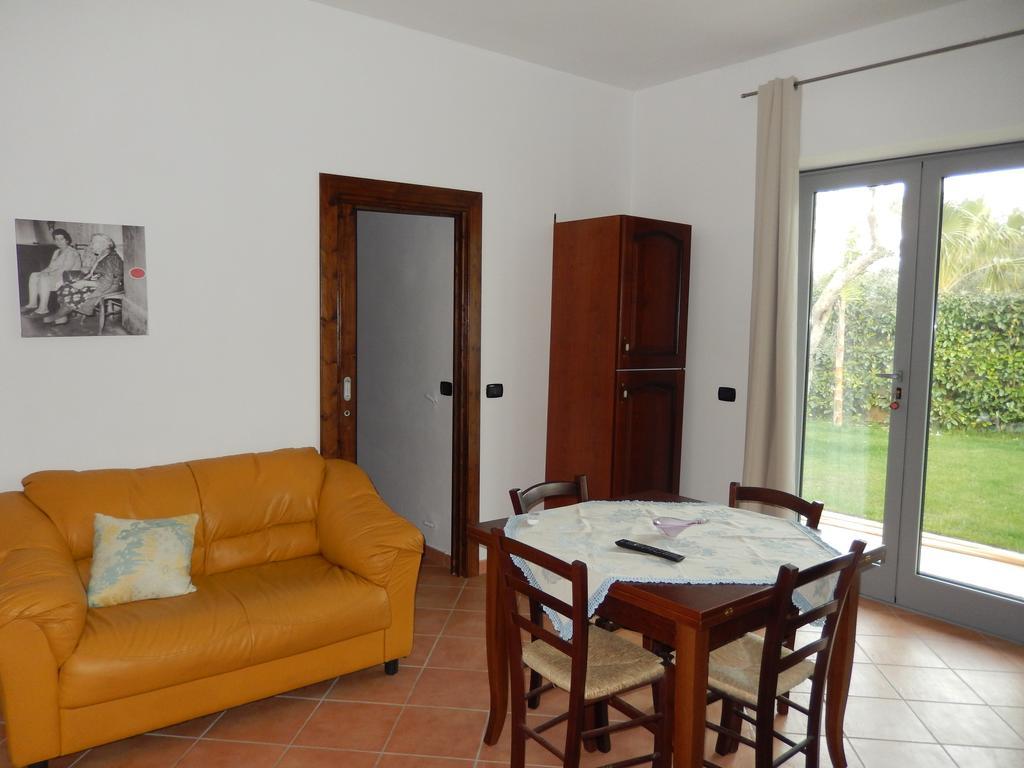 Villa Casole Short Lets Copertino Phòng bức ảnh